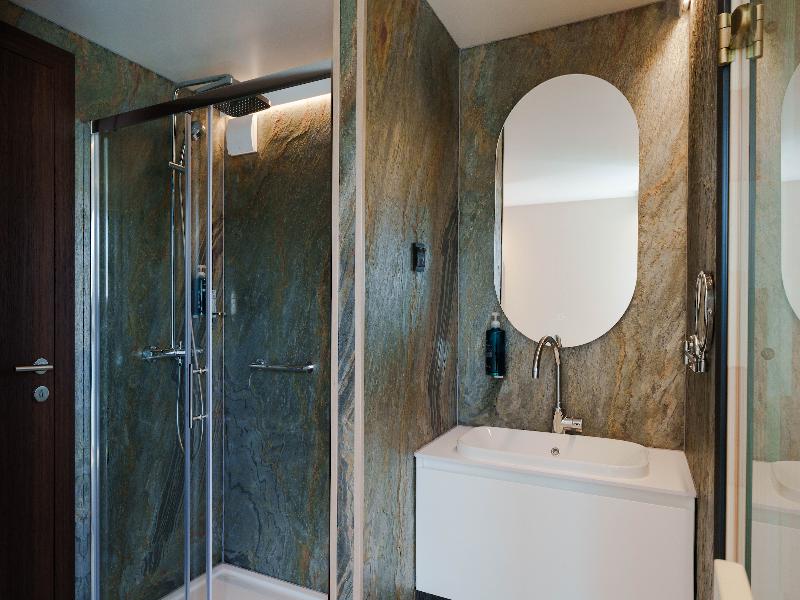 Royale Escale Torcy image