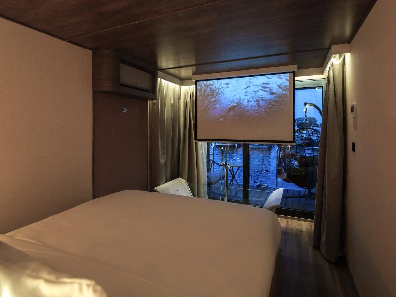 Royale Escale Torcy image