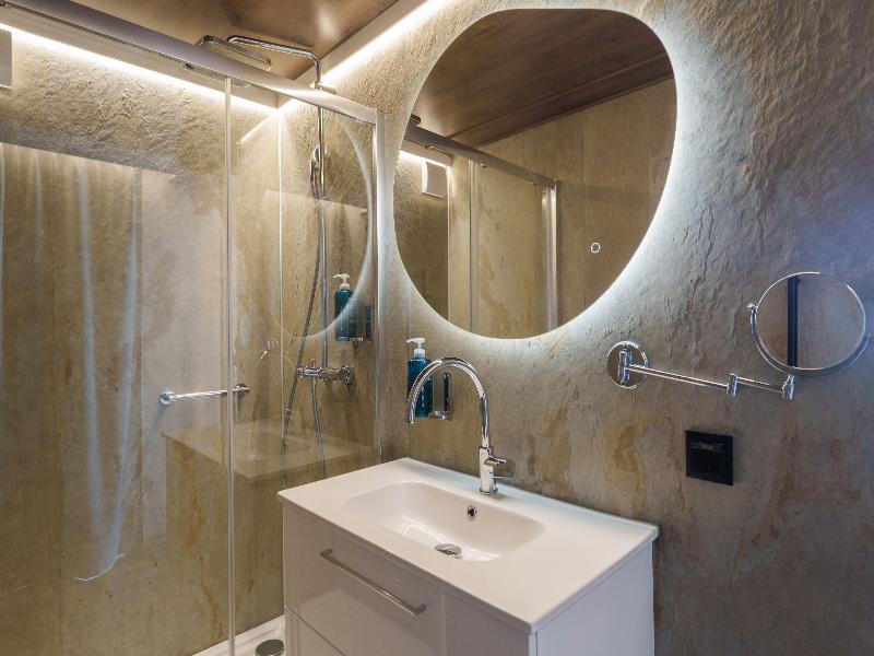 Royale Escale Torcy image