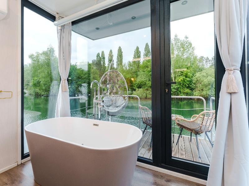 Royale Escale Torcy image