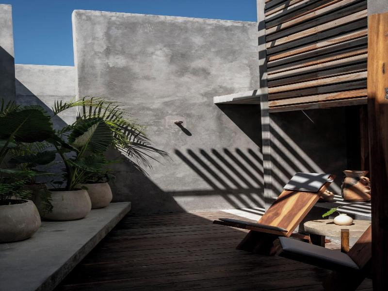 Basico Pixoy Hotel image