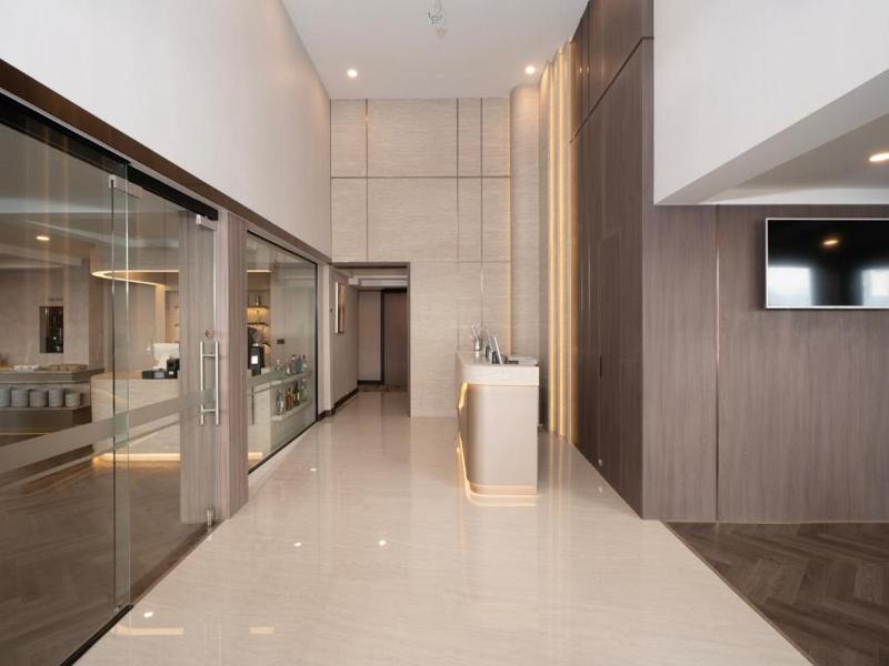 SureStay Plus Ramkhamhaeng Airport Rail Link Bang image