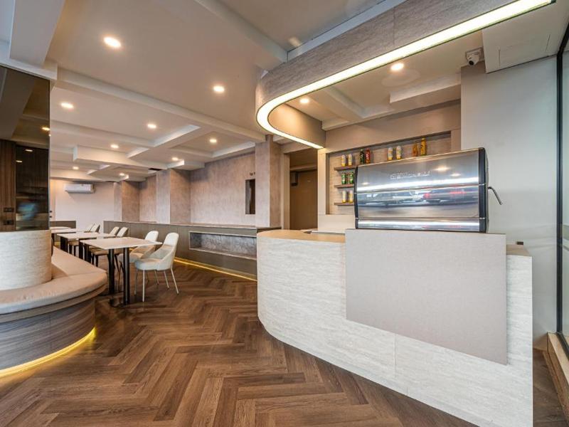 SureStay Plus Ramkhamhaeng Airport Rail Link Bang image