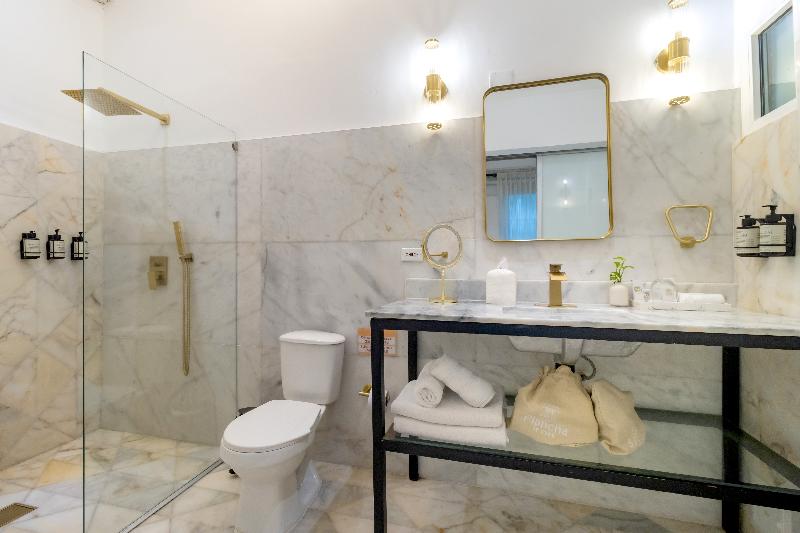 El Marques Hotel Boutique By GEH Suites image