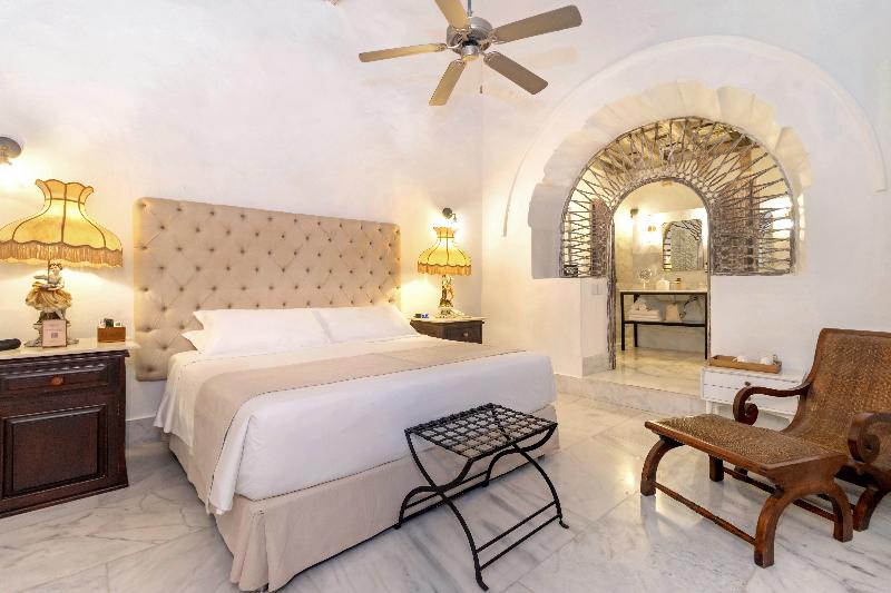 El Marques Hotel Boutique By GEH Suites image