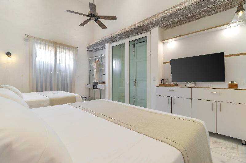 El Marques Hotel Boutique By GEH Suites image