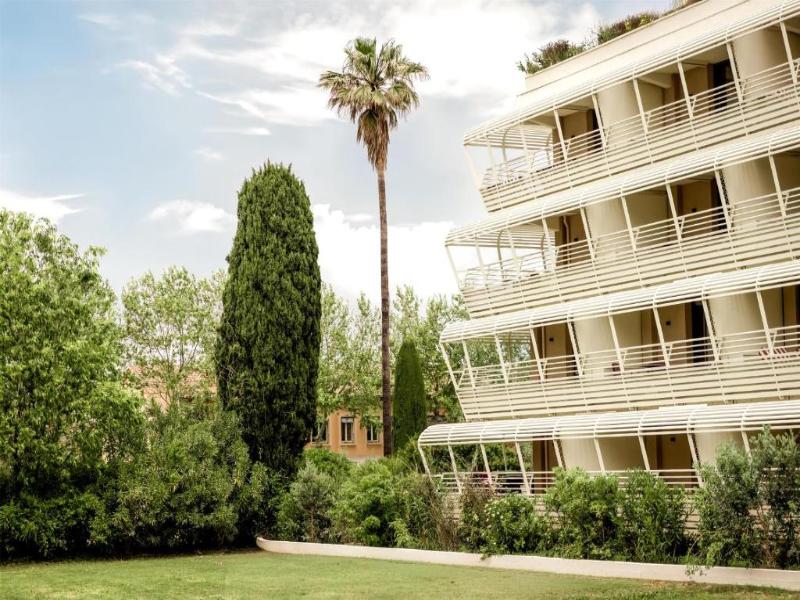 Hotel Ventura Saint-Tropez, Tapestry Collection — general view