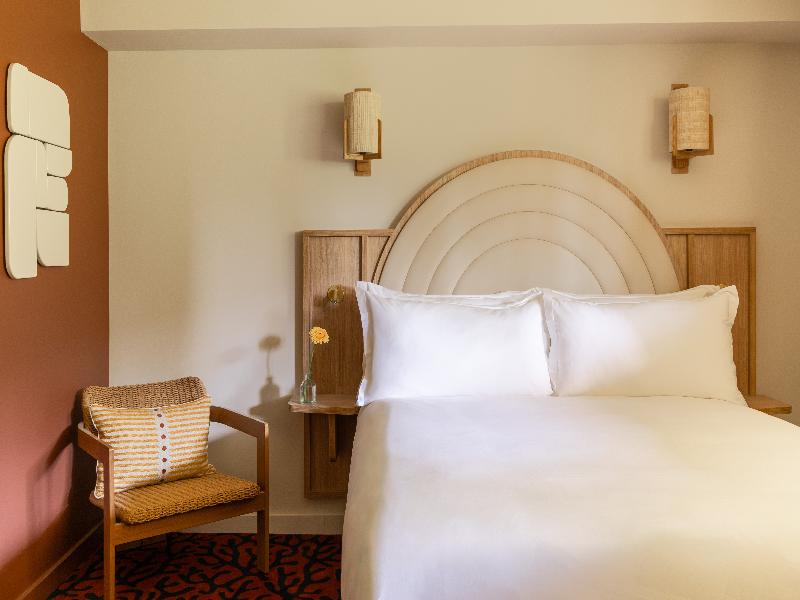 Hotel Ventura Saint-Tropez, Tapestry Collection image