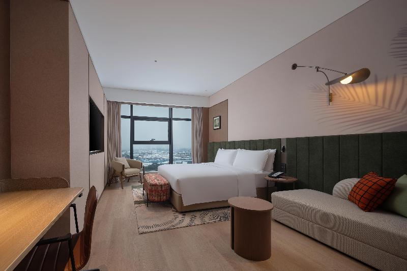 Hilton Garden Inn Jingzhou Shashi image