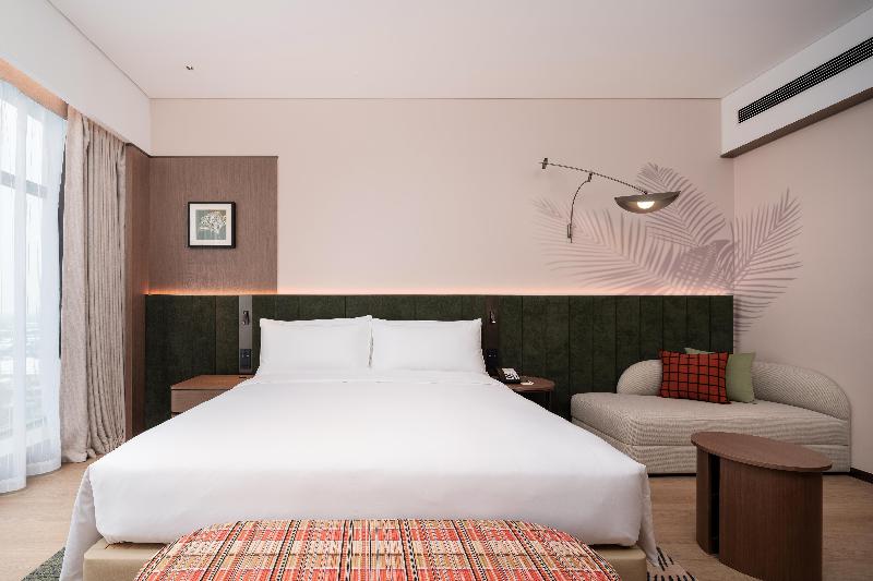 Hilton Garden Inn Jingzhou Shashi image