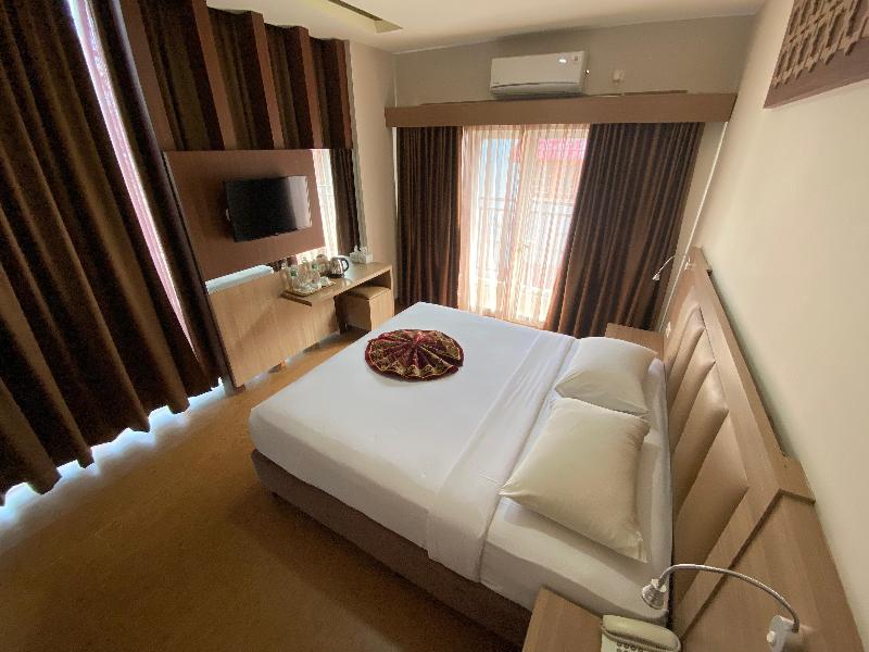 Grand Bunda Hotel Syariah Bukittinggi Pba image