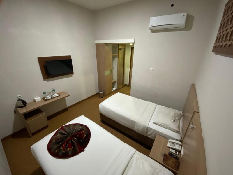 Grand Bunda Hotel Syariah Bukittinggi Pba image