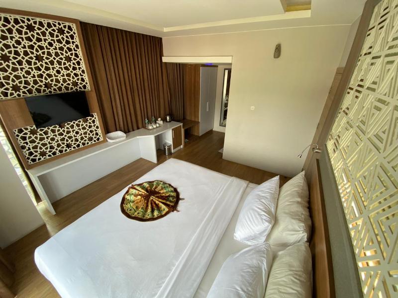 Grand Bunda Hotel Syariah Bukittinggi Pba image