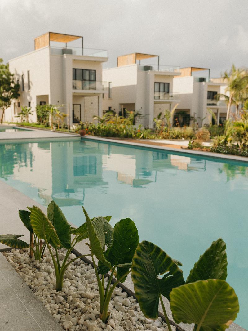 Johari Beach Resort image