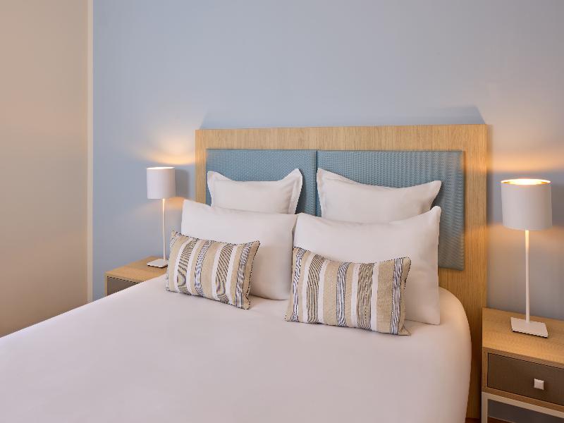 Quality Suites Pau Porte Des Pyrénées image