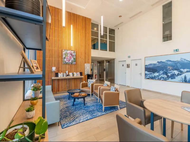 Quality Suites Chambéry image