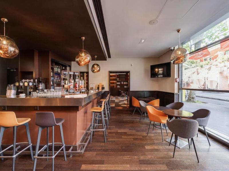 Doubletree By Hilton Paris Boulogne image