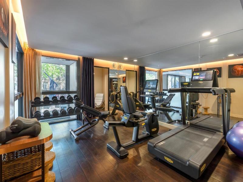 Doubletree By Hilton Paris Boulogne image