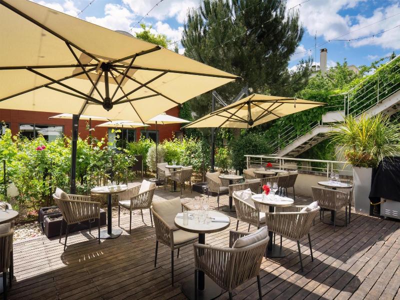 Doubletree By Hilton Paris Boulogne image