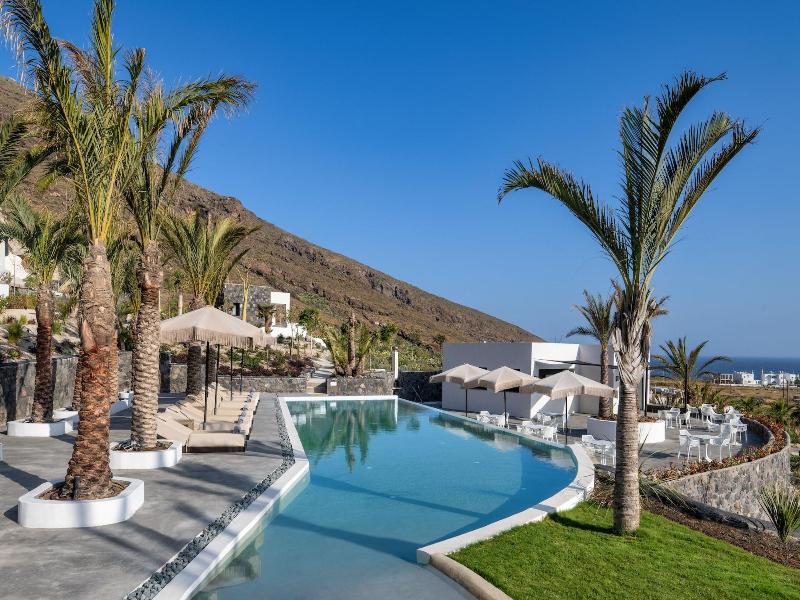 Palm Island image