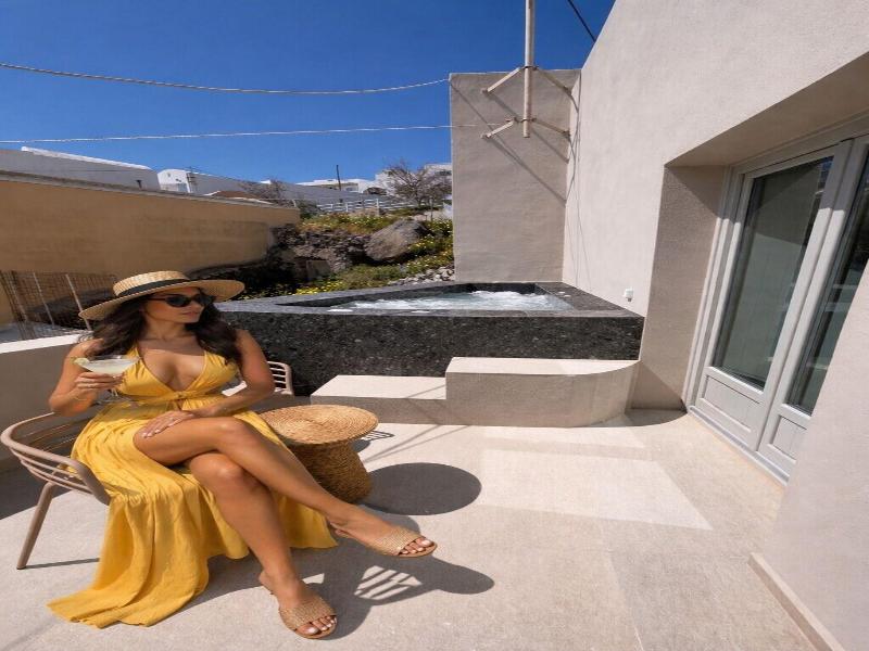 Evmaria Suites image