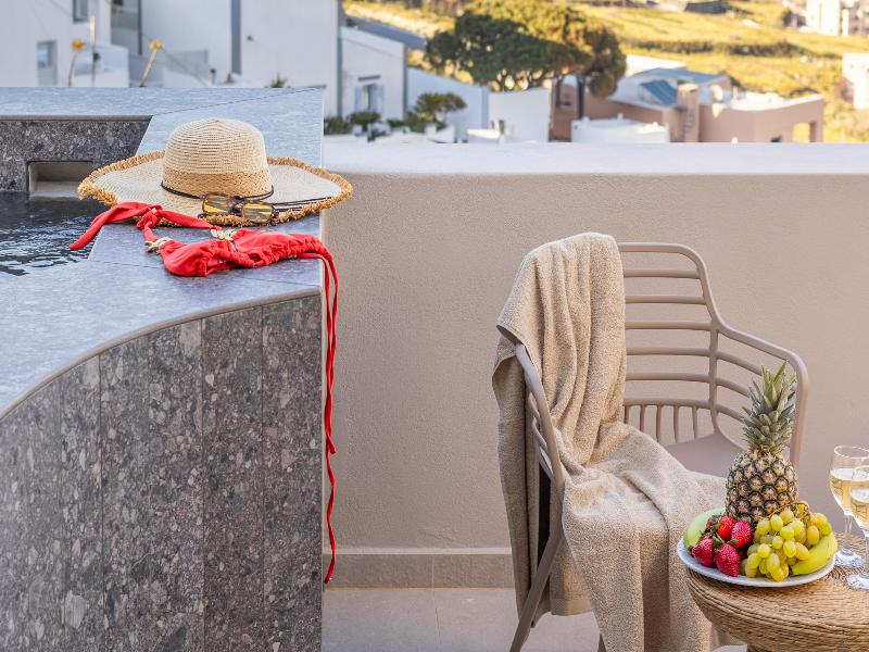 Evmaria Suites image