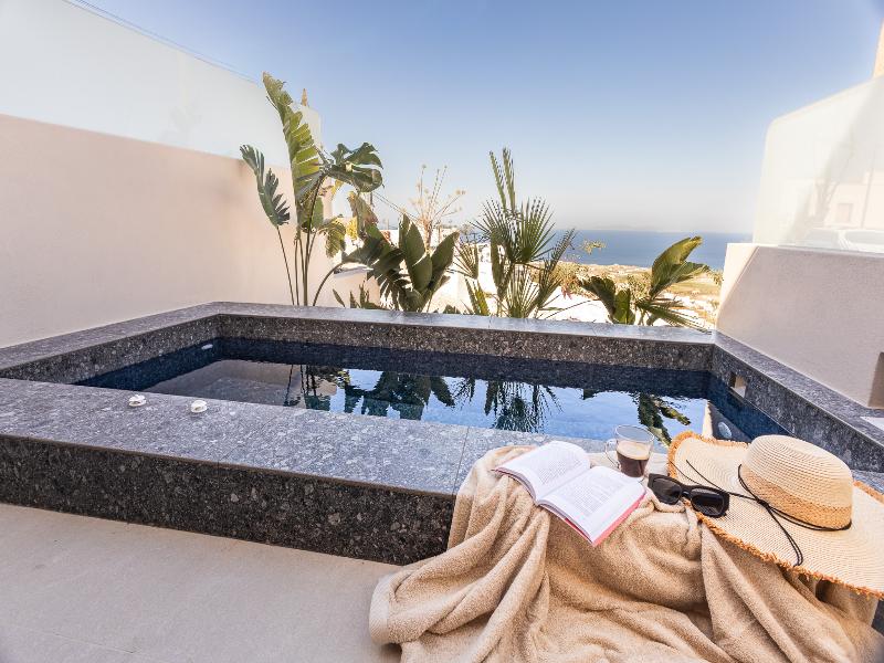 Evmaria Suites image