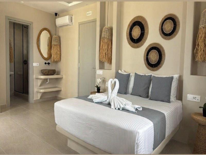 Evmaria Suites image