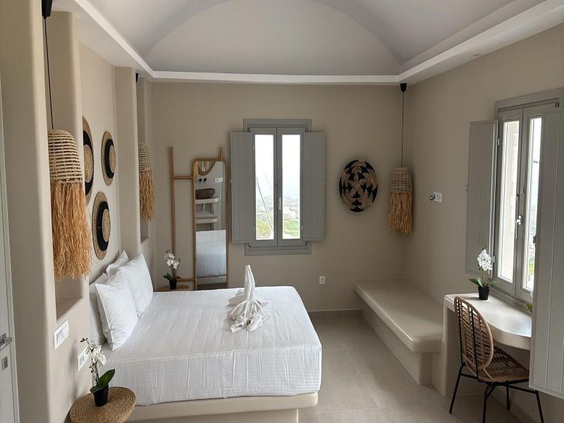 Evmaria Suites image