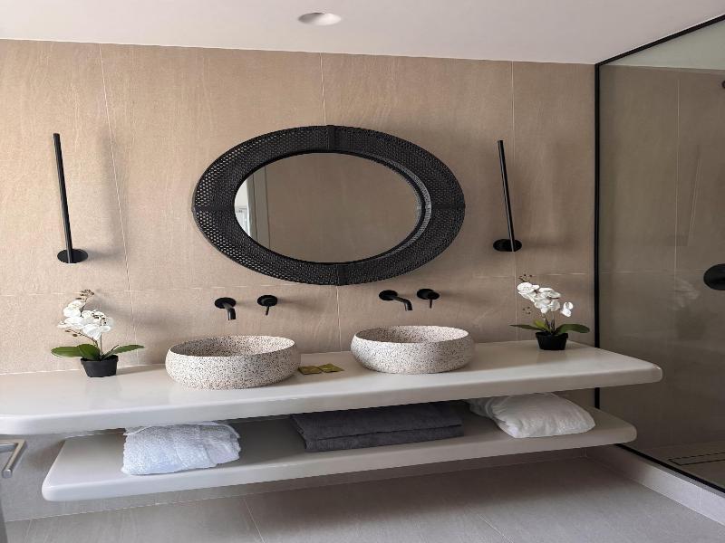 Evmaria Suites image