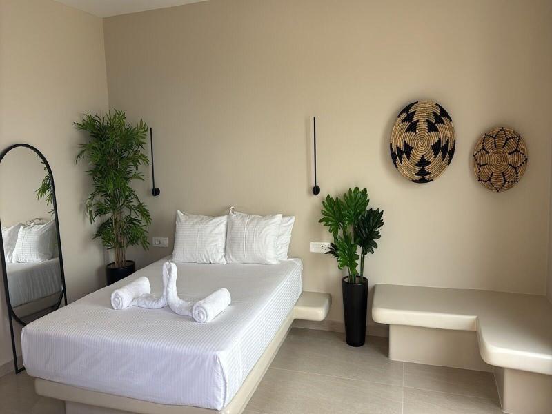 Evmaria Suites image