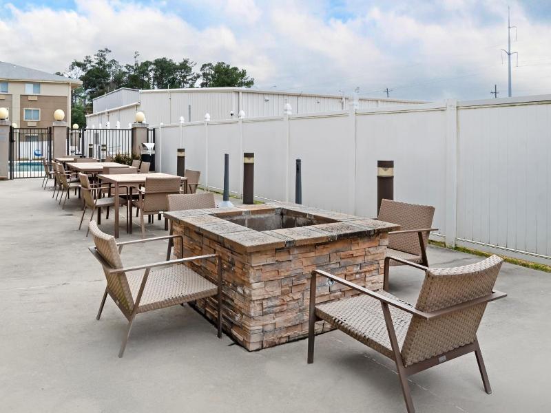 Comfort Inn Suites Slidell image