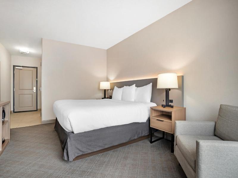 Comfort Inn Suites Slidell image