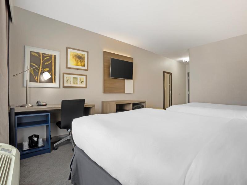 Comfort Inn Suites Slidell image