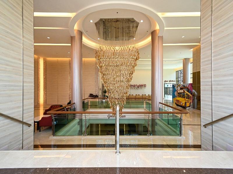 Golden Sea Hua Hin image