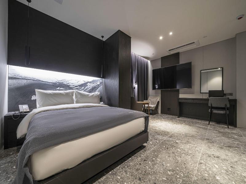 Anseong City Hotel