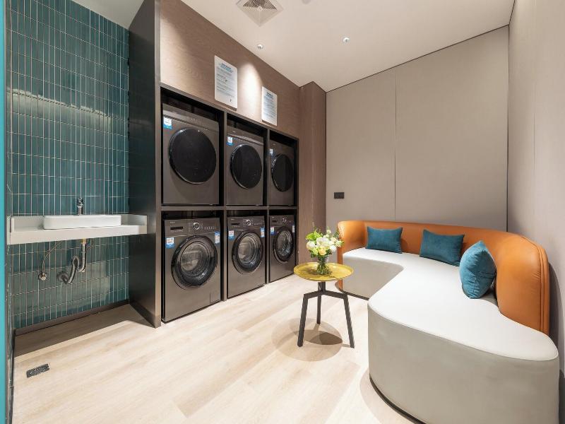 Holiday Inn Express Shanghai Changfeng Park image