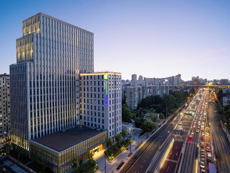 Holiday Inn Express Shanghai Changfeng Park image