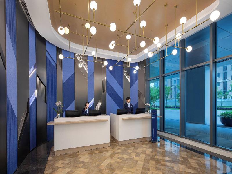 Holiday Inn Express Shanghai Changfeng Park image