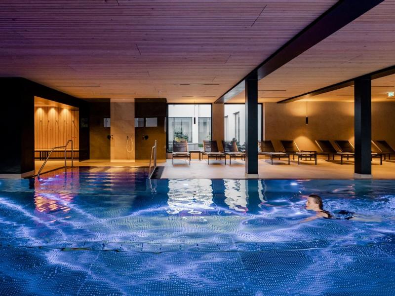 Hotel Zimba image