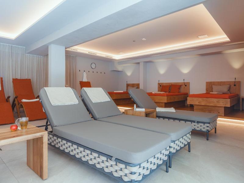 Hotel Zimba image