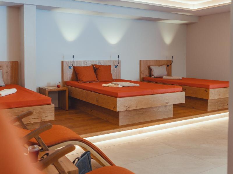 Hotel Zimba image