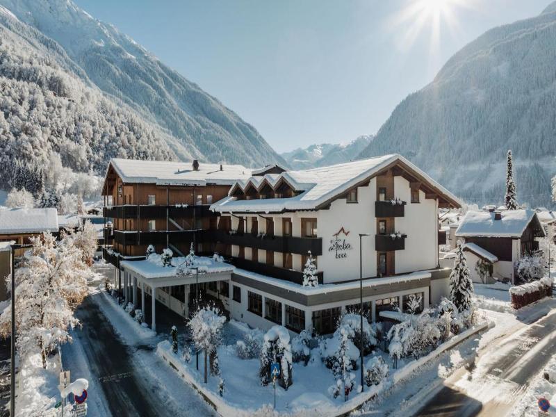 Hotel Zimba image