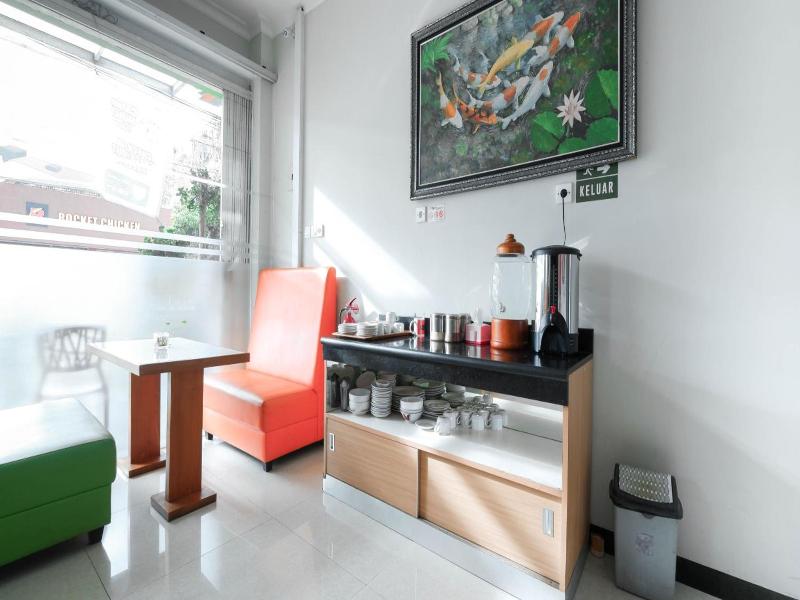 The Cabin Hotel Sutomo image