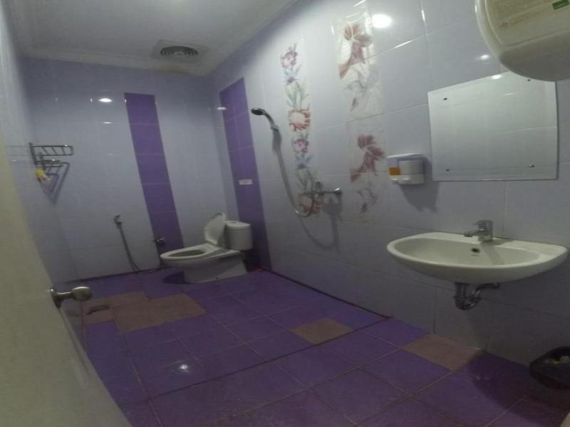 The Cabin Hotel Sutomo image