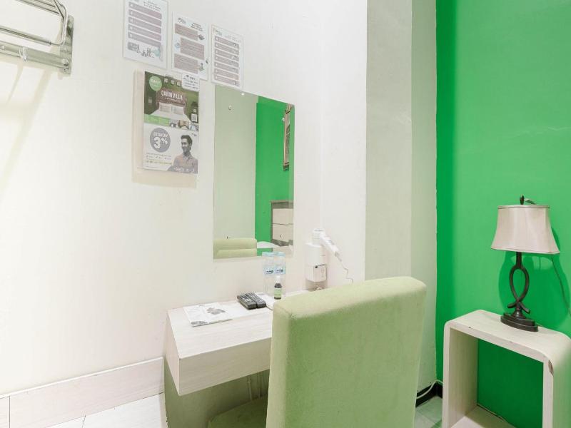 The Cabin Hotel Sutomo image