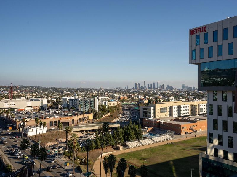 Kasa Sunset Los Angeles image