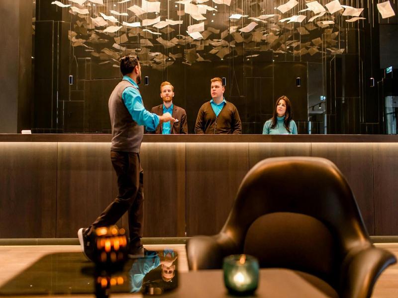 Hotel Motel One Frankfurt Romer image