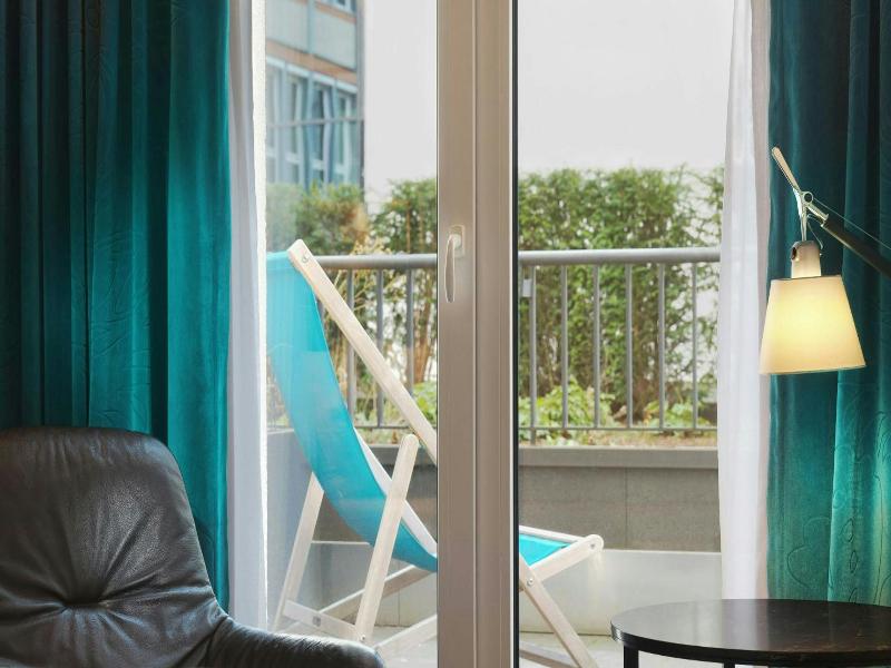 Hotel Motel One Frankfurt Romer image