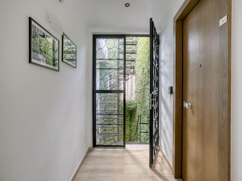 Elia Kolonaki Luxury Apartments image